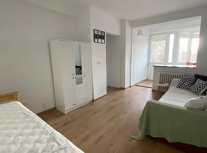 Iulius Town View شقة *